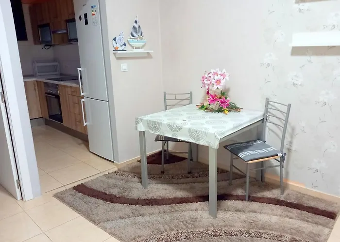 Vendégház Casa Mika *